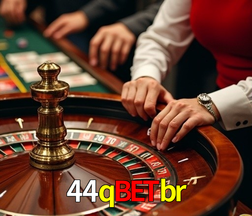 Interface do Aplicativo 44qbetbr BET - Design Premium e Intuitivo
